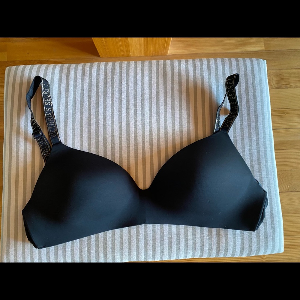 Victoria’s Secret bra